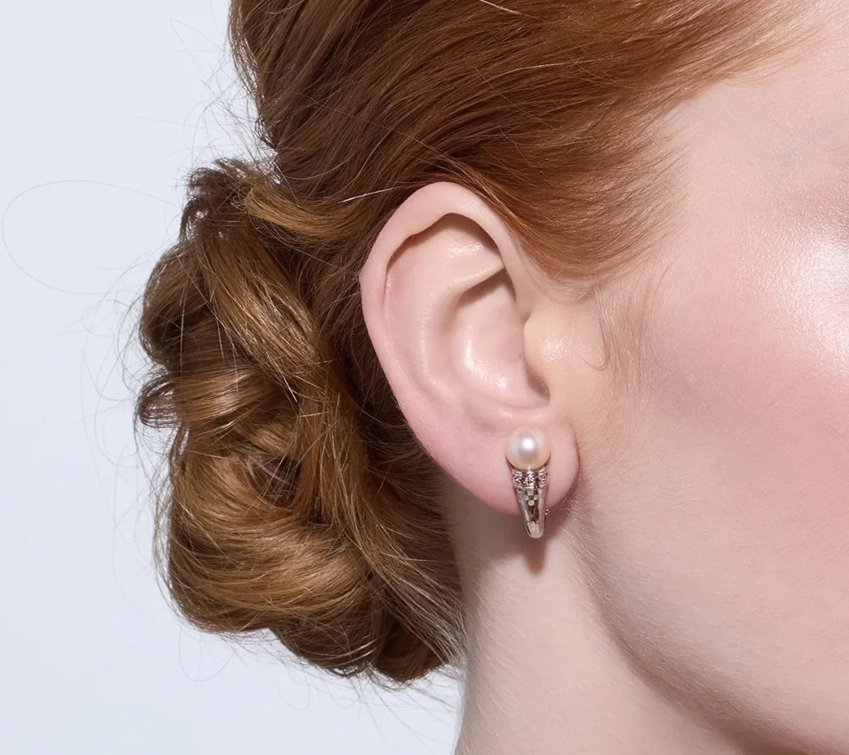 WHIT EARRING 18k WHITE GOLD
