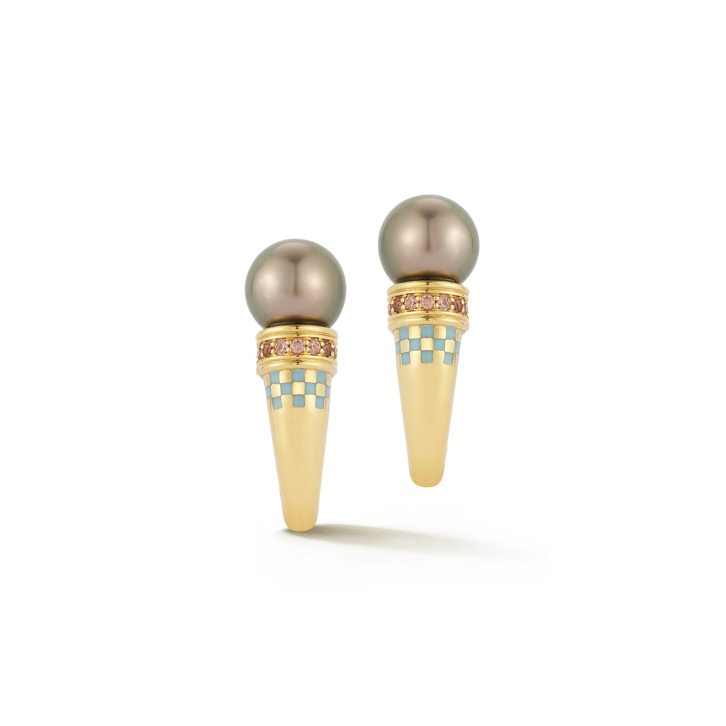 WHIT EARRING 18k GOLD